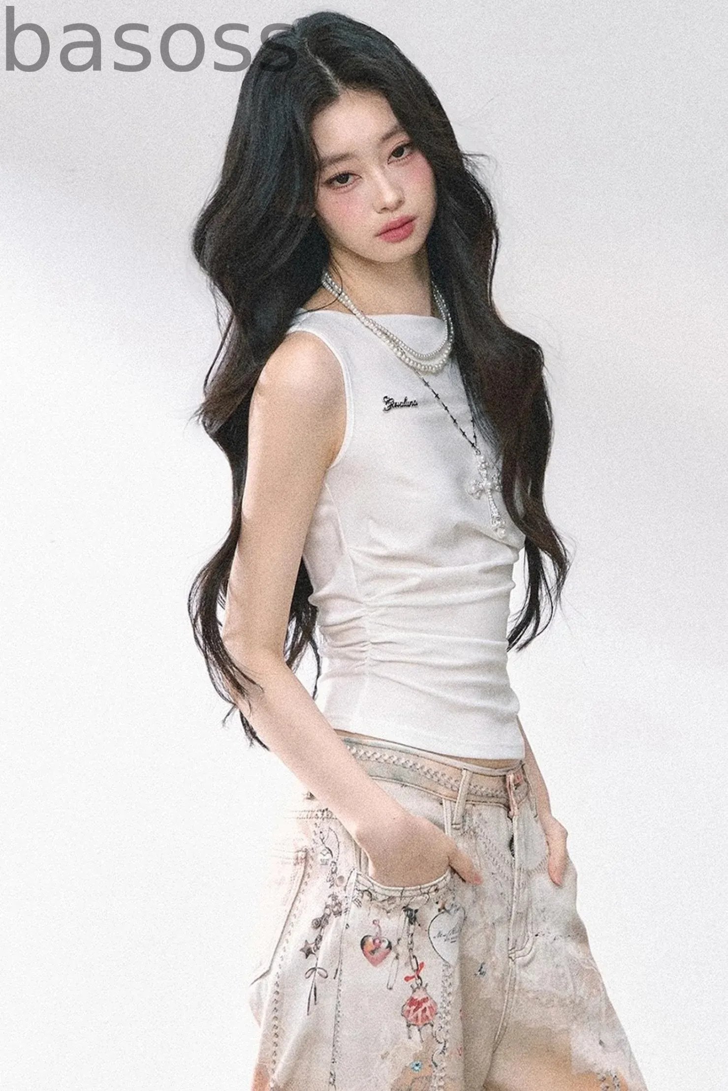 Shoulder-Baring Slim Crop T-Shirt