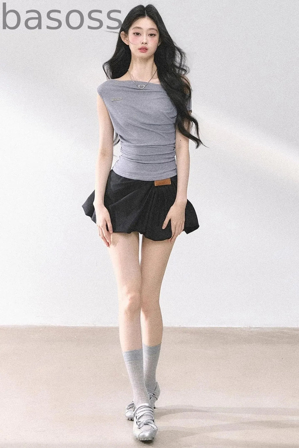 Shoulder-Baring Slim Crop T-Shirt