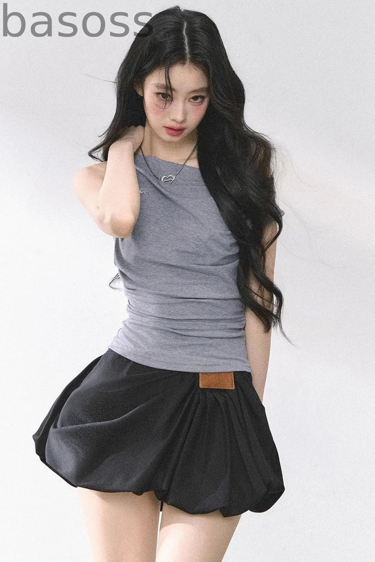 Shoulder-Baring Slim Crop T-Shirt