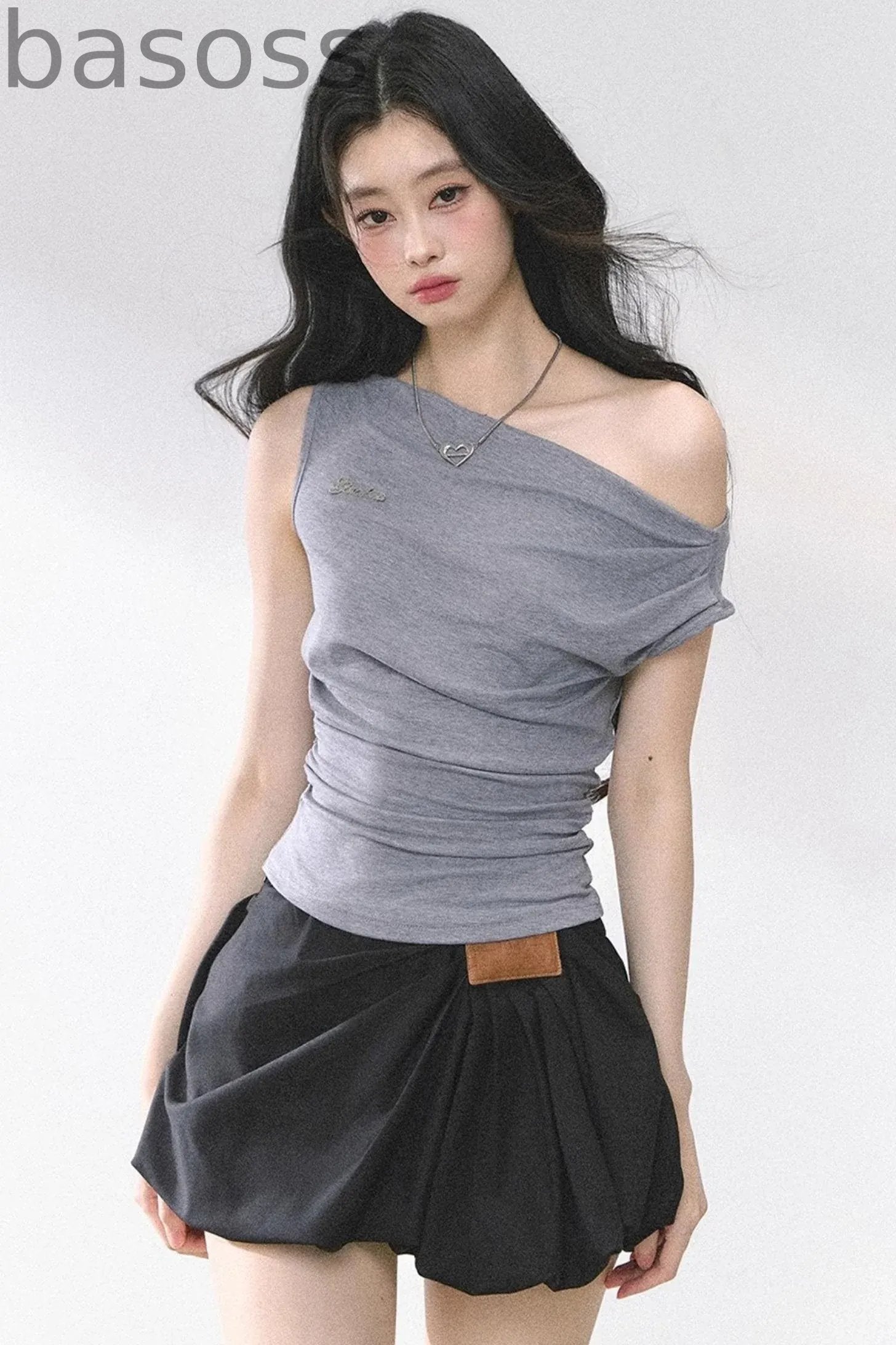 Shoulder-Baring Slim Crop T-Shirt
