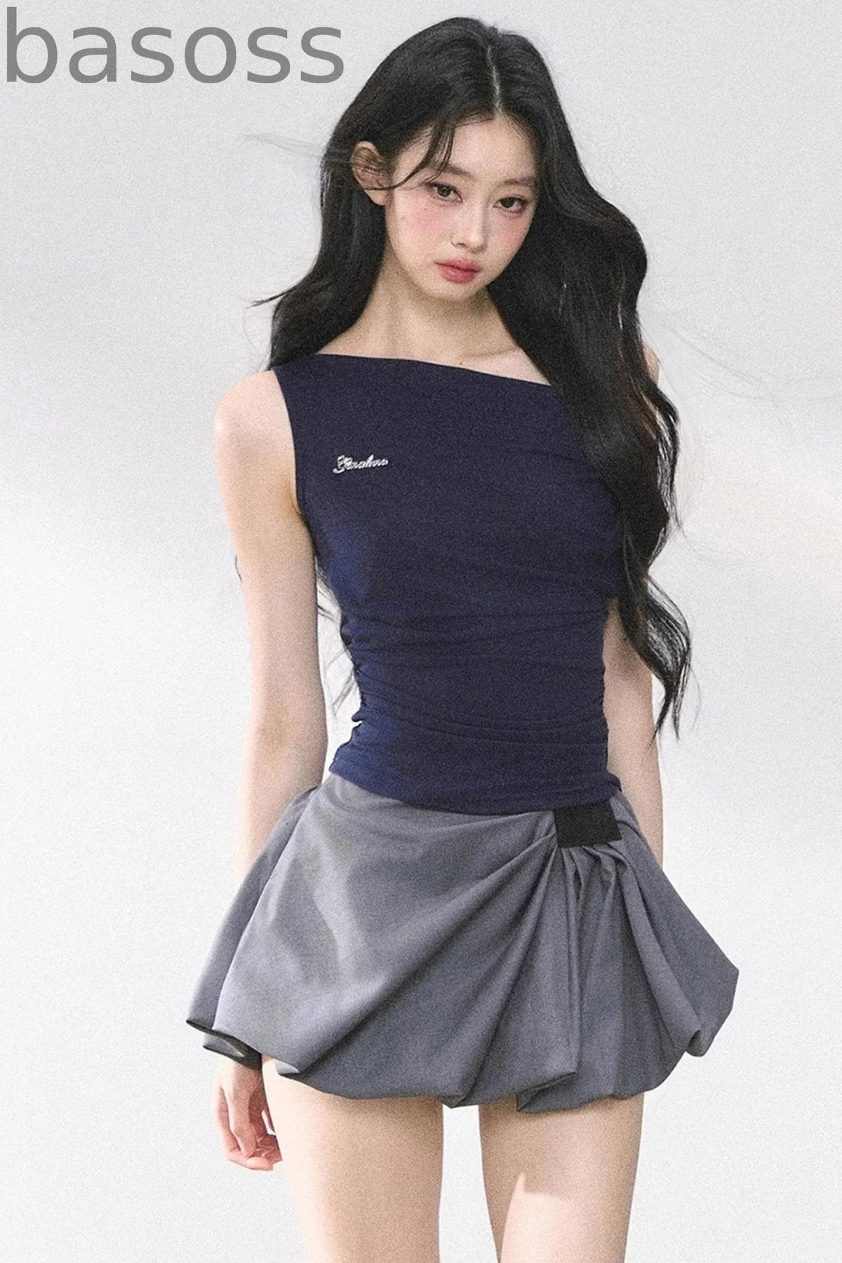 Shoulder-Baring Slim Crop T-Shirt