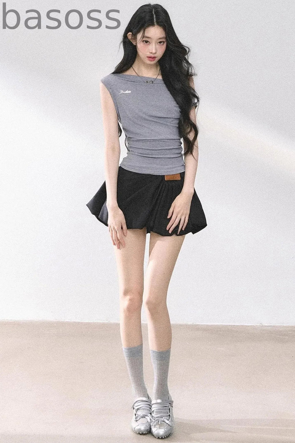 Shoulder-Baring Slim Crop T-Shirt