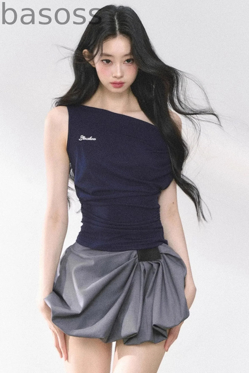 Shoulder-Baring Slim Crop T-Shirt